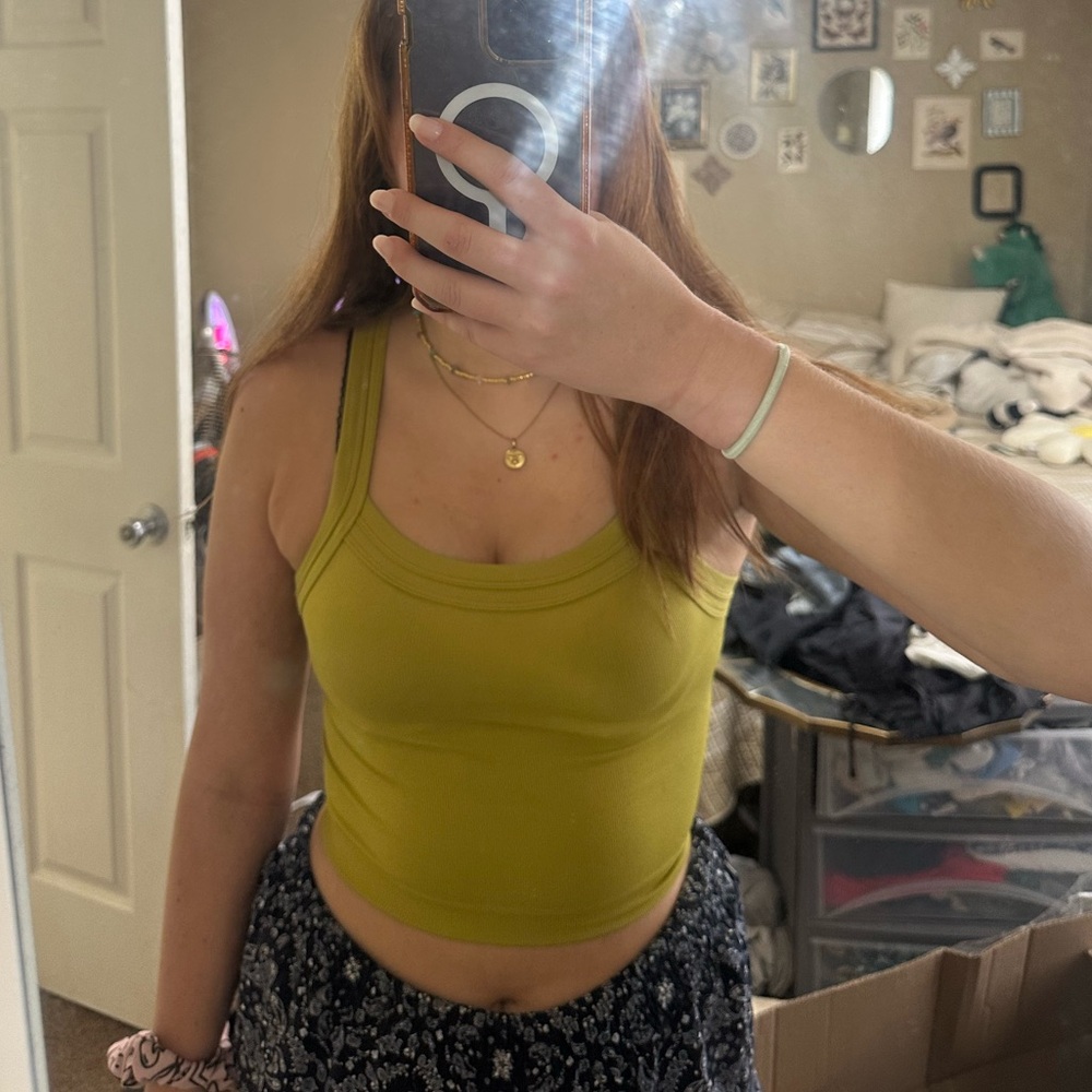 Green Ribbed Tank Top - Picture 2 of 7